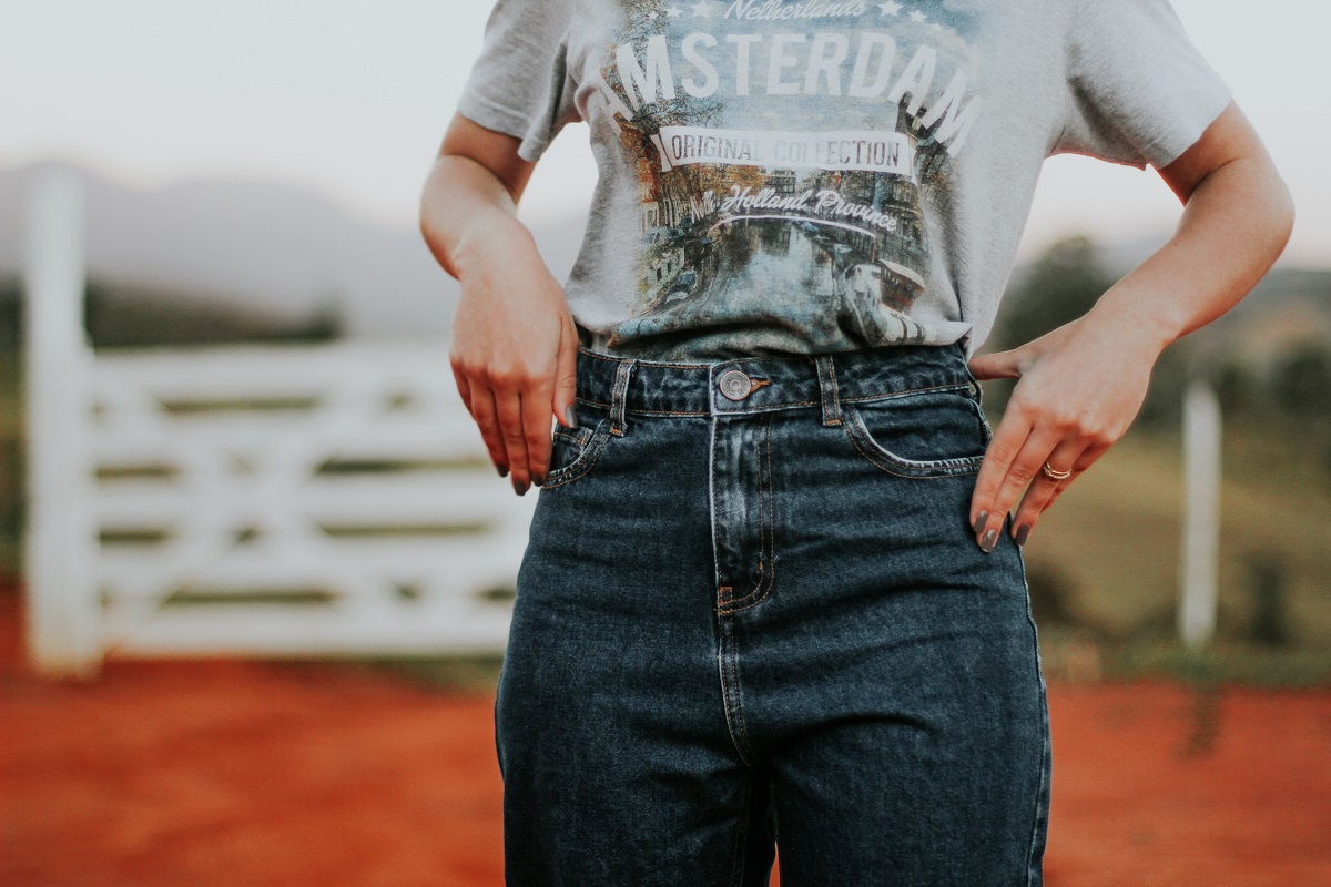 Mom jeans vs Boyfriend jeans: What’s the difference