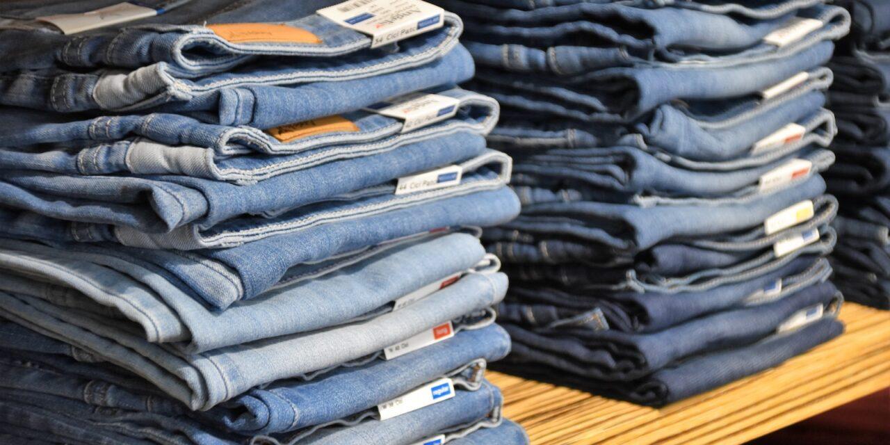 How Often Should Blue Jeans Be Washed.