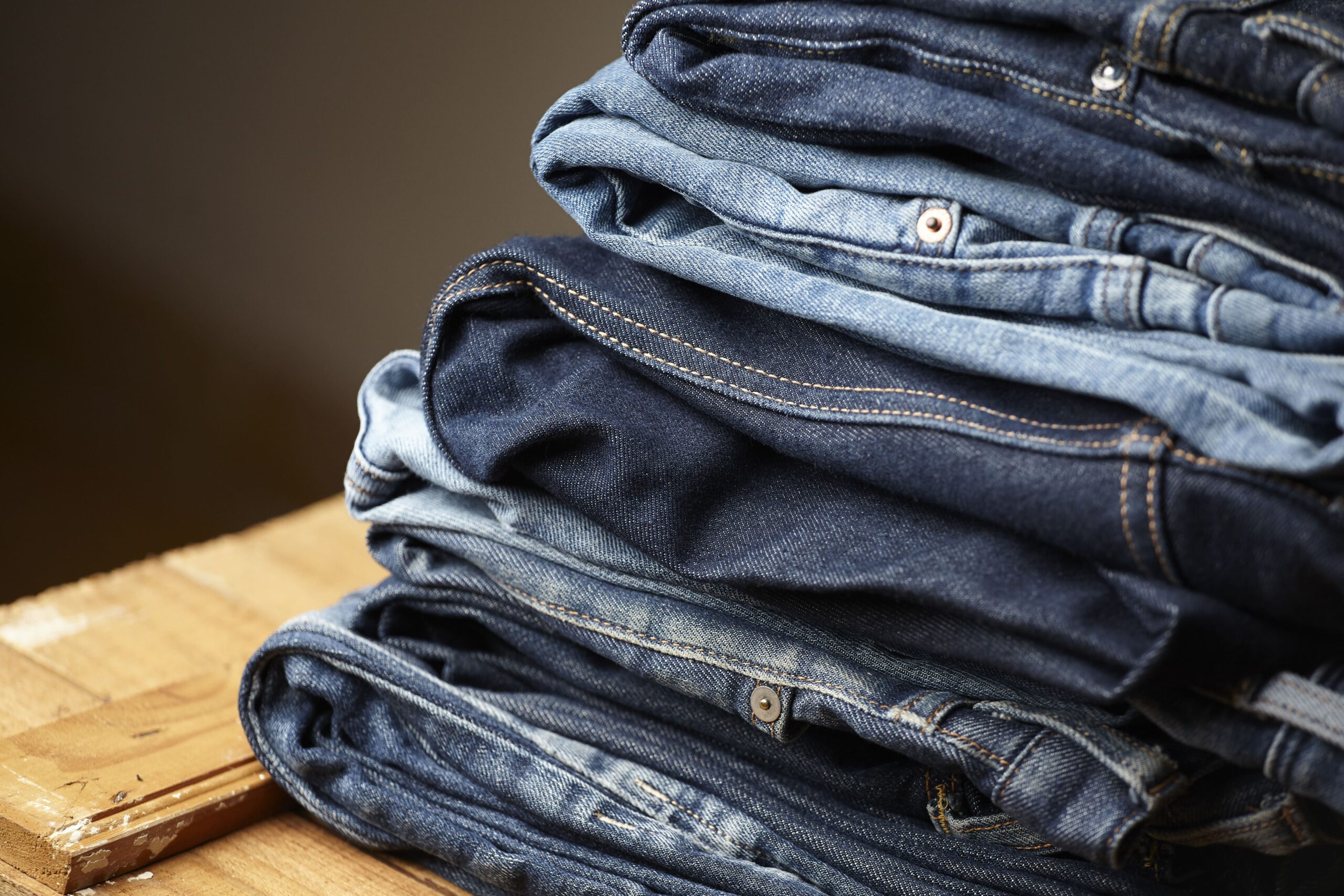 Why Do You Think Jeans are Popular? Unraveling the Global Phenomenon