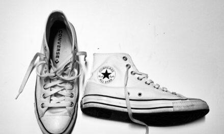 Converse Shoes with Shorts: An Amazing Style Inspiration